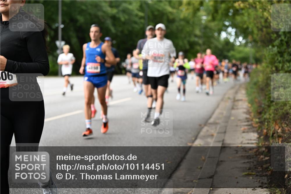 06.09.2026 - CURREX Alsterlauf Dr. Thomas Lammeyer http://msf.ph/oto/10114451 06.09.2026 09:07:43 Laufen 06 meine-sportfotos.de