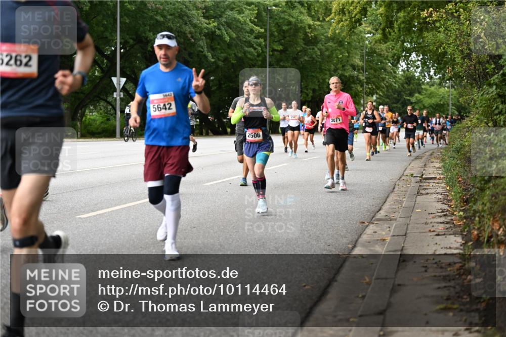06.09.2026 - CURREX Alsterlauf Dr. Thomas Lammeyer http://msf.ph/oto/10114464 06.09.2026 09:07:45 Laufen 5262, 14, 42, 5642, 2506, 256, 2071 meine-sportfotos.de