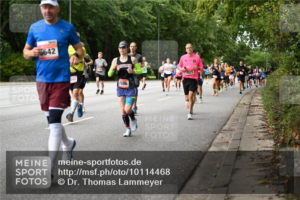 06.09.2026 - CURREX Alsterlauf Dr. Thomas Lammeyer http://msf.ph/oto/10114468 06.09.2026 09:07:46 Laufen 3, 6, 4, 2, 642, 045, 2605, 2506, 3137, 2569, 2071 meine-sportfotos.de