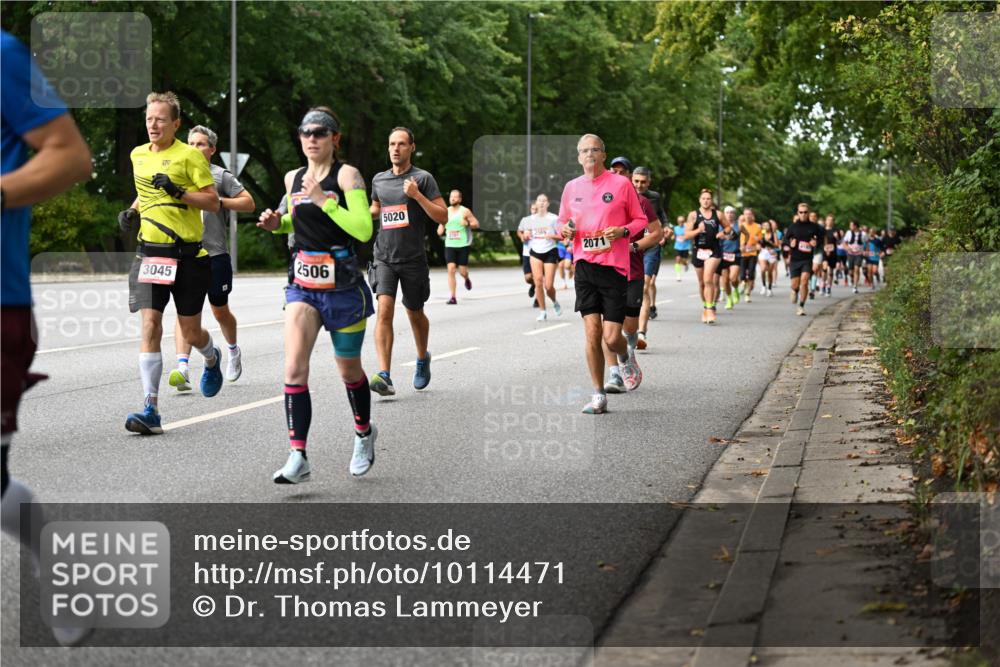 06.09.2026 - CURREX Alsterlauf Dr. Thomas Lammeyer http://msf.ph/oto/10114471 06.09.2026 09:07:46 Laufen 3045, 2506, 5020, 2071 meine-sportfotos.de