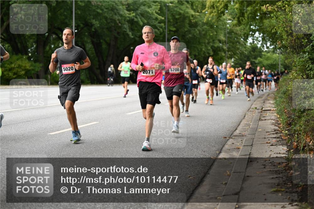 06.09.2026 - CURREX Alsterlauf Dr. Thomas Lammeyer http://msf.ph/oto/10114477 06.09.2026 09:07:47 Laufen 5020, 2071, 42, 195, 5708, 45 meine-sportfotos.de