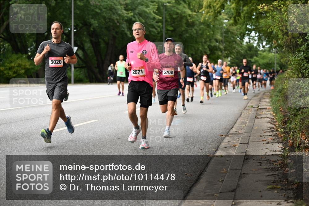 06.09.2026 - CURREX Alsterlauf Dr. Thomas Lammeyer http://msf.ph/oto/10114478 06.09.2026 09:07:48 Laufen 5020, 2071, 5708 meine-sportfotos.de