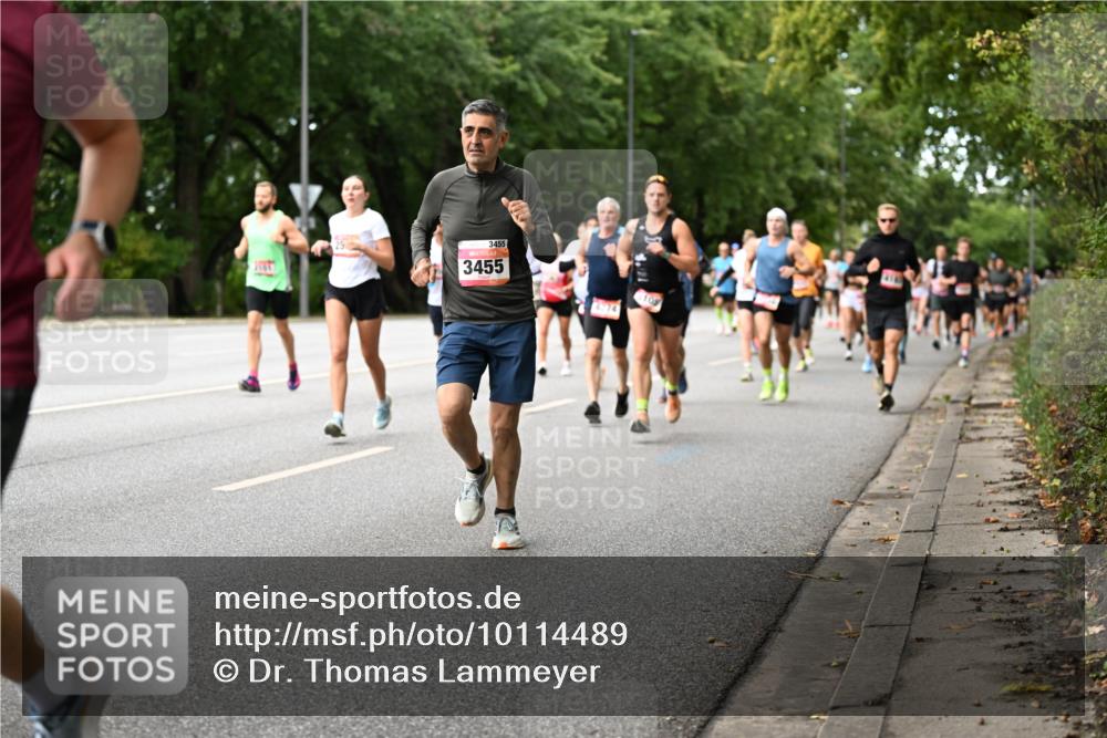 06.09.2026 - CURREX Alsterlauf Dr. Thomas Lammeyer http://msf.ph/oto/10114489 06.09.2026 09:07:50 Laufen 3455, 3455, 974 meine-sportfotos.de
