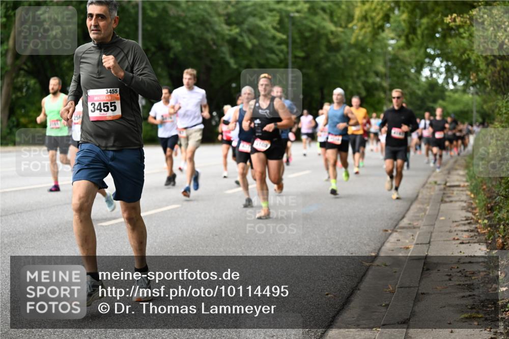 06.09.2026 - CURREX Alsterlauf Dr. Thomas Lammeyer http://msf.ph/oto/10114495 06.09.2026 09:07:50 Laufen 256, 3455, 3455, 4109 meine-sportfotos.de