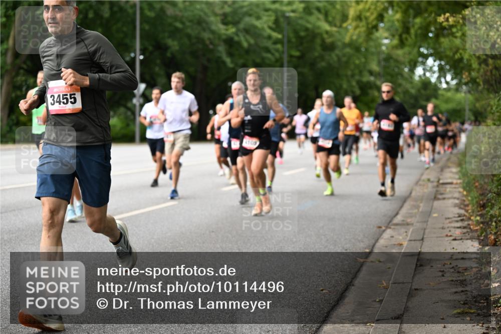 06.09.2026 - CURREX Alsterlauf Dr. Thomas Lammeyer http://msf.ph/oto/10114496 06.09.2026 09:07:51 Laufen 3455, 4109 meine-sportfotos.de