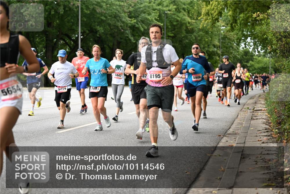 06.09.2026 - CURREX Alsterlauf Dr. Thomas Lammeyer http://msf.ph/oto/10114546 06.09.2026 09:07:58 Laufen 5654, 5714, 2618, 30, 3, 5847, 37, 8195, 612, 5906 meine-sportfotos.de