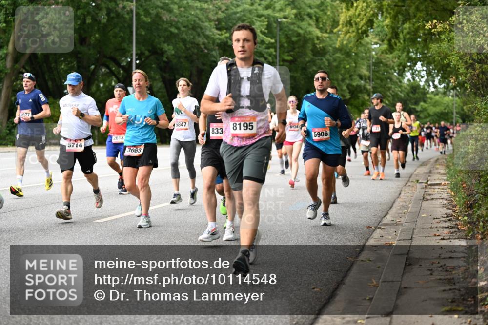 06.09.2026 - CURREX Alsterlauf Dr. Thomas Lammeyer http://msf.ph/oto/10114548 06.09.2026 09:07:58 Laufen 6077, 5714, 2618, 3063, 5847, 833, 8195, 6125, 5906 meine-sportfotos.de