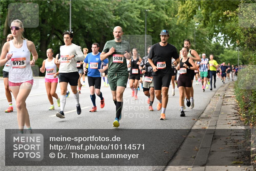 06.09.2026 - CURREX Alsterlauf Dr. Thomas Lammeyer http://msf.ph/oto/10114571 06.09.2026 09:08:02 Laufen 43, 6125, 5202, 4537, 3202, 5628, 8071, 8204, 8322, 8299 meine-sportfotos.de