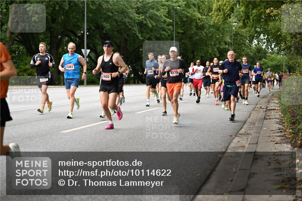 06.09.2026 - CURREX Alsterlauf Dr. Thomas Lammeyer http://msf.ph/oto/10114622 06.09.2026 09:08:10 Laufen 3280, 6061, 4405, 4275, 182, 4359, 3602, 249, 2796 meine-sportfotos.de