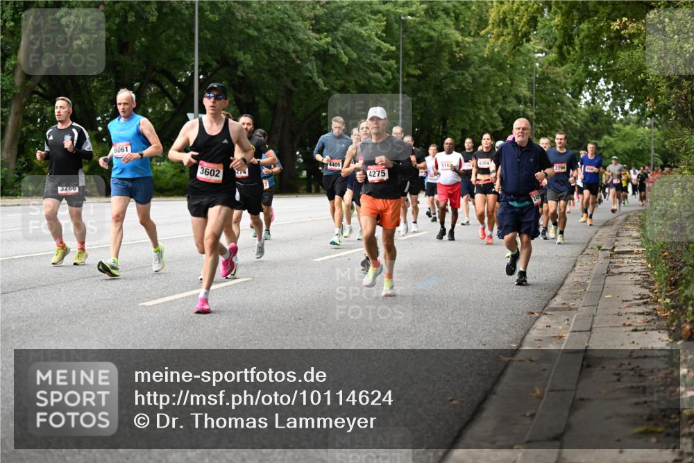 06.09.2026 - CURREX Alsterlauf Dr. Thomas Lammeyer http://msf.ph/oto/10114624 06.09.2026 09:08:10 Laufen 3286, 6061, 3602, 274, 4405, 5182, 4359, 4275, 24, 2796, 4598 meine-sportfotos.de