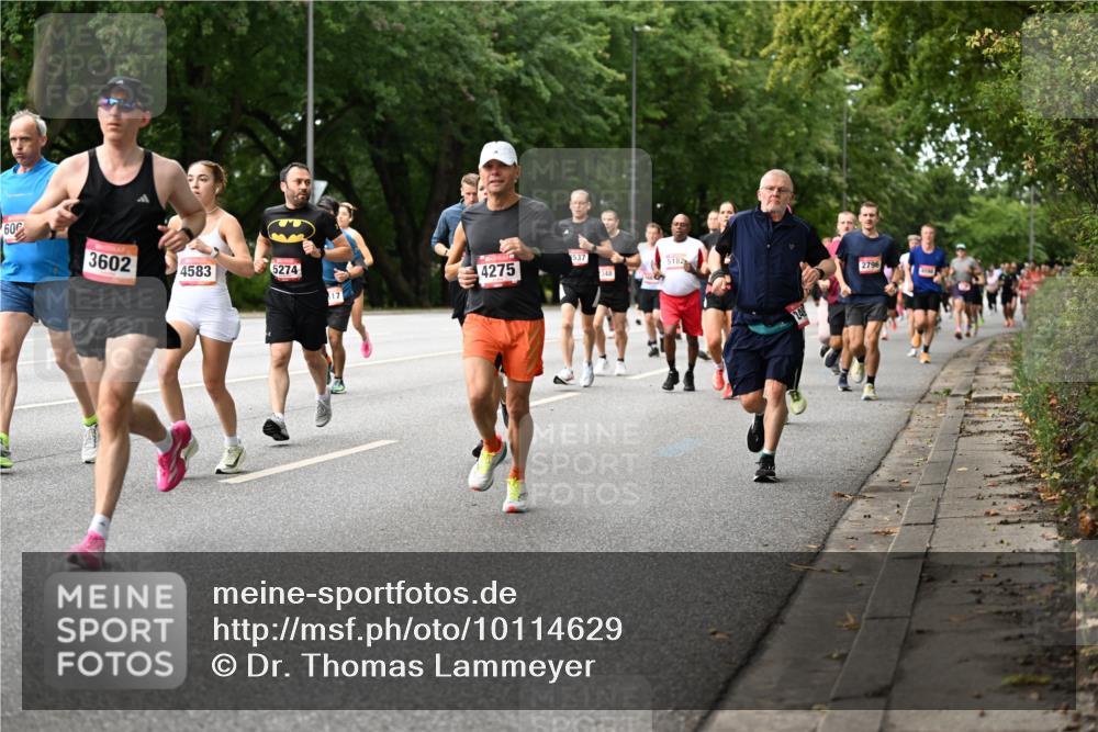 06.09.2026 - CURREX Alsterlauf Dr. Thomas Lammeyer http://msf.ph/oto/10114629 06.09.2026 09:08:11 Laufen 60, 3602, 4583, 5274, 4275, 17, 537, 5182, 2796, 2348 meine-sportfotos.de