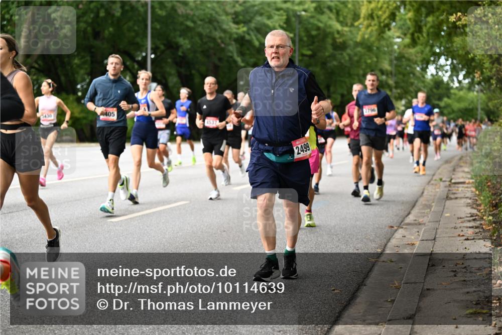 06.09.2026 - CURREX Alsterlauf Dr. Thomas Lammeyer http://msf.ph/oto/10114639 06.09.2026 09:08:13 Laufen 430, 405, 4537, 2499, 2796 meine-sportfotos.de