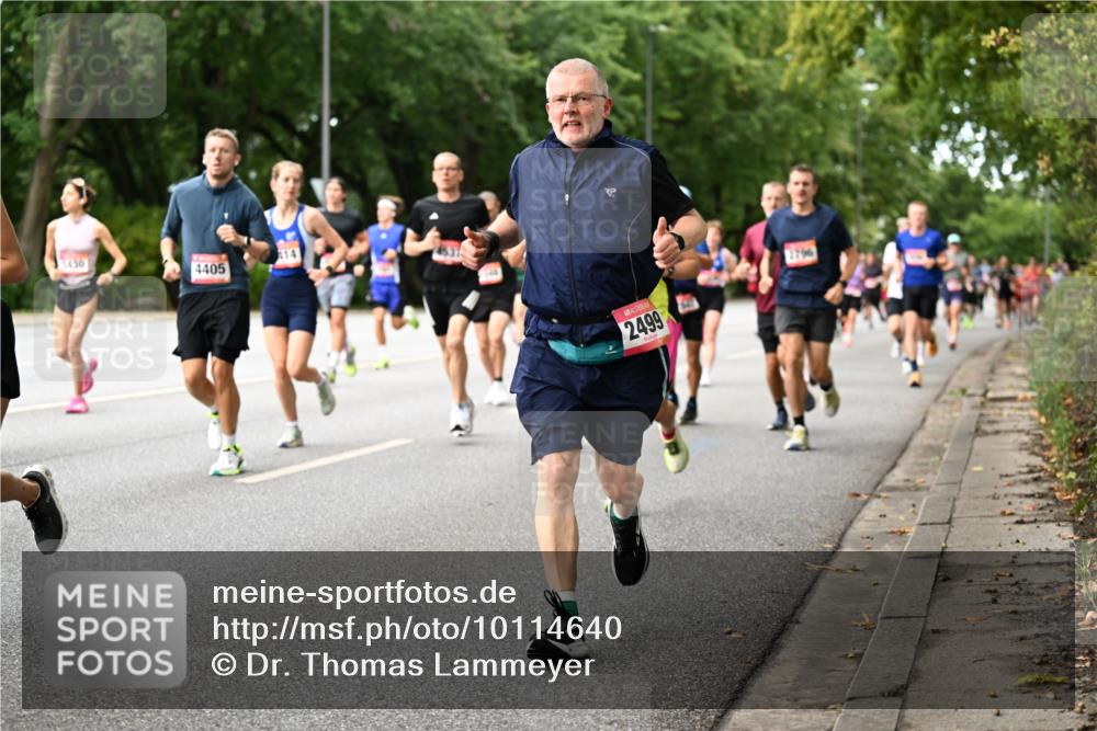 06.09.2026 - CURREX Alsterlauf Dr. Thomas Lammeyer http://msf.ph/oto/10114640 06.09.2026 09:08:13 Laufen 5430, 4405, 14, 2499, 2796 meine-sportfotos.de
