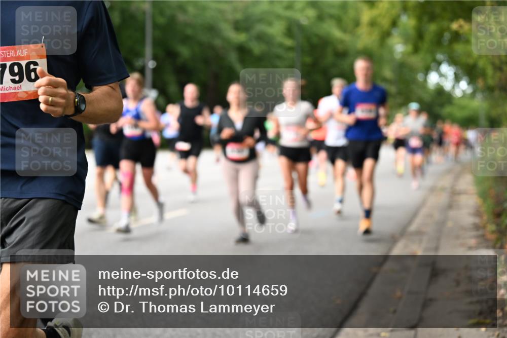 06.09.2026 - CURREX Alsterlauf Dr. Thomas Lammeyer http://msf.ph/oto/10114659 06.09.2026 09:08:16 Laufen 796 meine-sportfotos.de