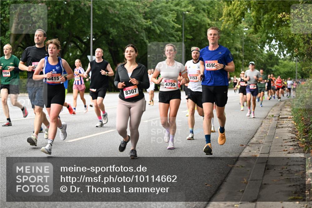 06.09.2026 - CURREX Alsterlauf Dr. Thomas Lammeyer http://msf.ph/oto/10114662 06.09.2026 09:08:16 Laufen 5804, 0415, 298, 8307, 4755, 5153, 459, 4128 meine-sportfotos.de