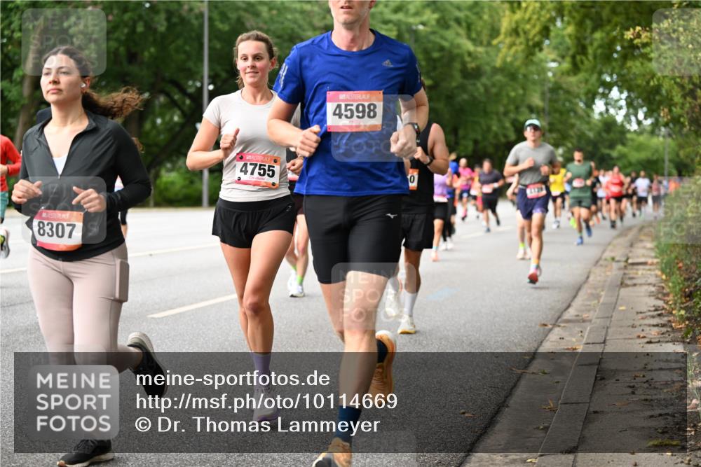 06.09.2026 - CURREX Alsterlauf Dr. Thomas Lammeyer http://msf.ph/oto/10114669 06.09.2026 09:08:18 Laufen 8307, 4755, 4598, 0 meine-sportfotos.de