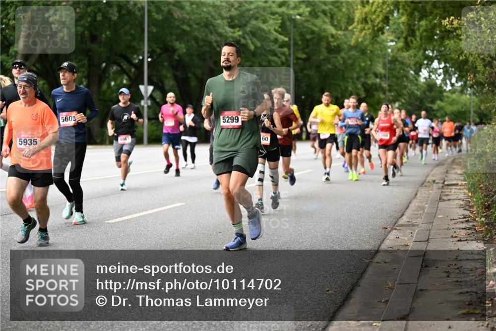 06.09.2026 - CURREX Alsterlauf Dr. Thomas Lammeyer http://msf.ph/oto/10114702 06.09.2026 09:08:23 Laufen 5935, 5605, 486, 1217, 5299, 60 meine-sportfotos.de
