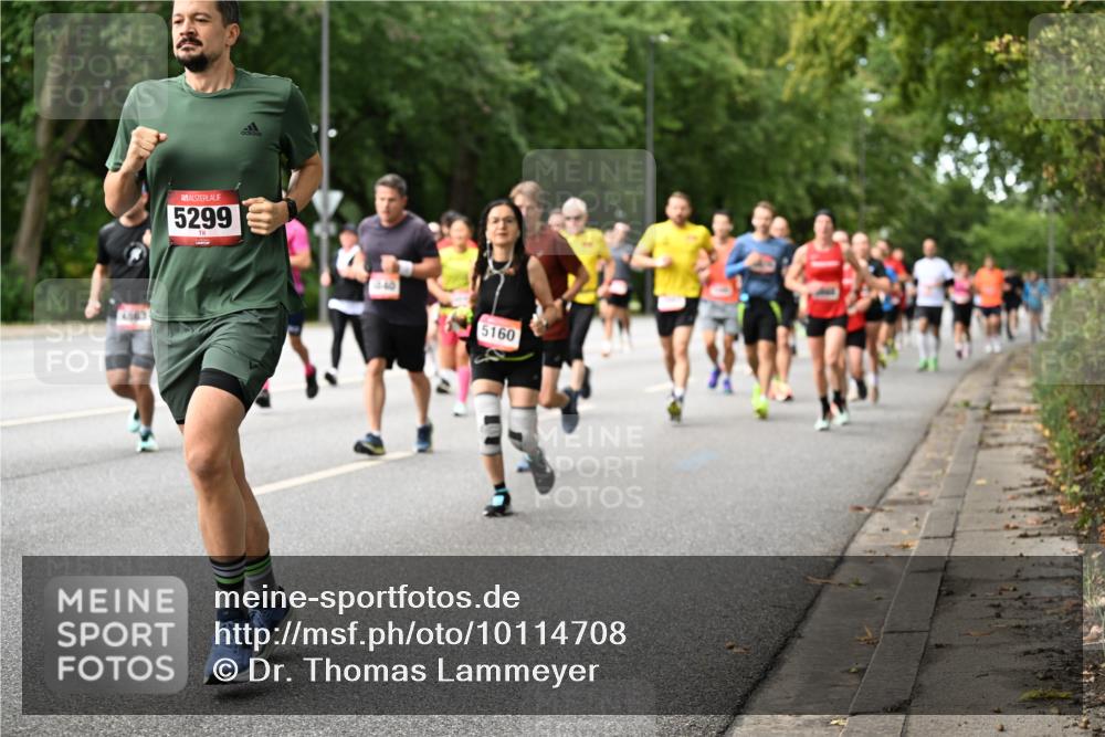 06.09.2026 - CURREX Alsterlauf Dr. Thomas Lammeyer http://msf.ph/oto/10114708 06.09.2026 09:08:24 Laufen 5299, 1440, 5160 meine-sportfotos.de