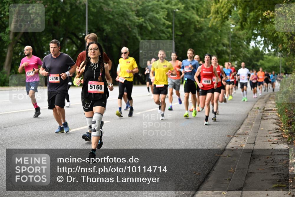 06.09.2026 - CURREX Alsterlauf Dr. Thomas Lammeyer http://msf.ph/oto/10114714 06.09.2026 09:08:24 Laufen 8217, 5840, 5160, 5868 meine-sportfotos.de