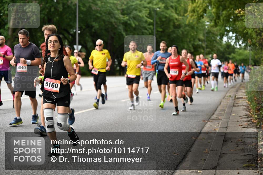 06.09.2026 - CURREX Alsterlauf Dr. Thomas Lammeyer http://msf.ph/oto/10114717 06.09.2026 09:08:25 Laufen 7, 5840, 5160, 5868 meine-sportfotos.de