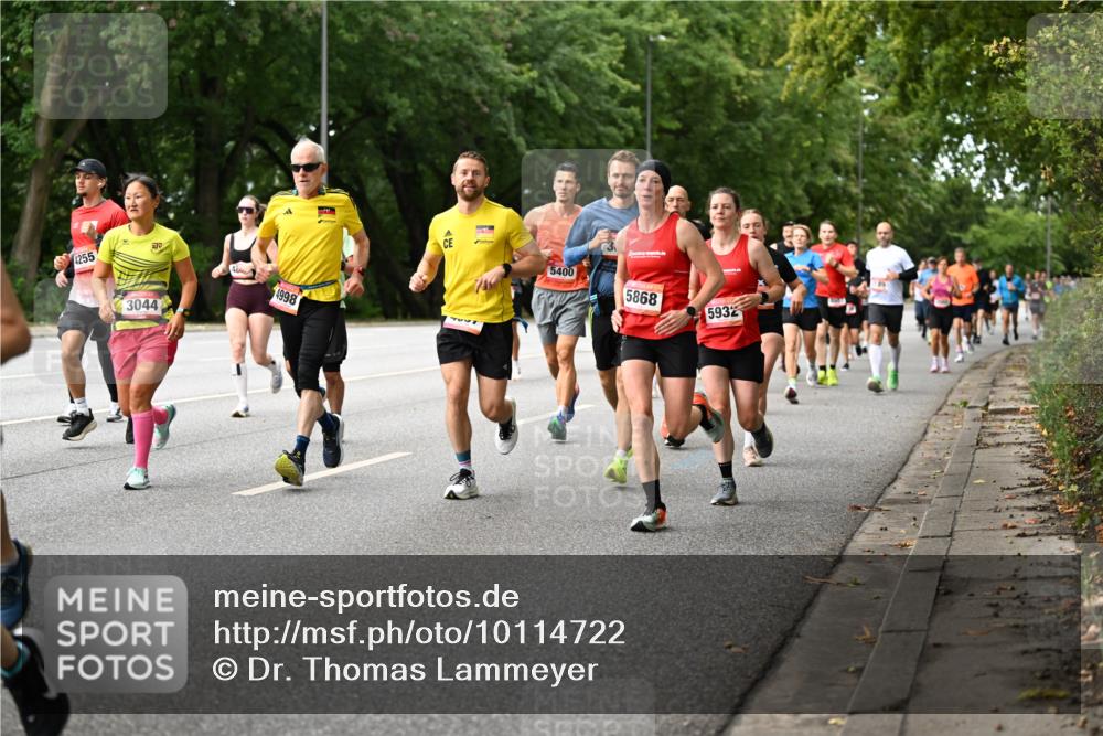 06.09.2026 - CURREX Alsterlauf Dr. Thomas Lammeyer http://msf.ph/oto/10114722 06.09.2026 09:08:26 Laufen 4255, 4998, 3044, 5400, 5868, 5932 meine-sportfotos.de