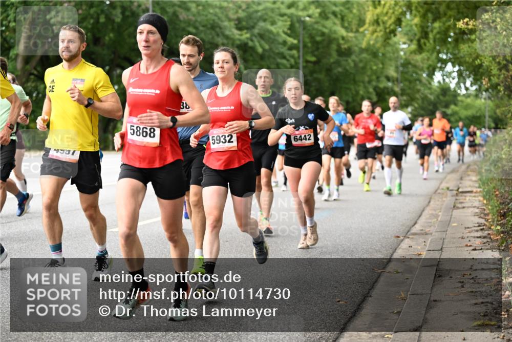 06.09.2026 - CURREX Alsterlauf Dr. Thomas Lammeyer http://msf.ph/oto/10114730 06.09.2026 09:08:27 Laufen 4997, 5868, 38, 5932, 6442 meine-sportfotos.de