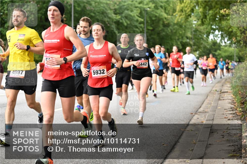 06.09.2026 - CURREX Alsterlauf Dr. Thomas Lammeyer http://msf.ph/oto/10114731 06.09.2026 09:08:27 Laufen 4997, 5932, 442 meine-sportfotos.de