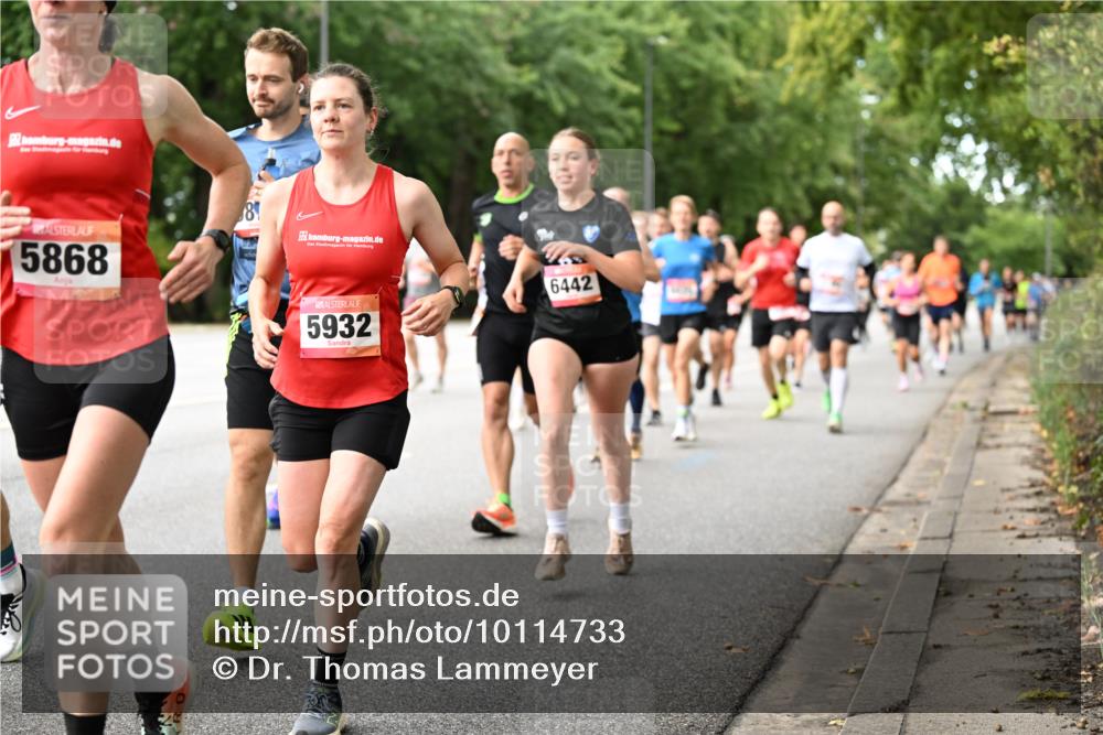06.09.2026 - CURREX Alsterlauf Dr. Thomas Lammeyer http://msf.ph/oto/10114733 06.09.2026 09:08:27 Laufen 5868, 5932, 6442 meine-sportfotos.de