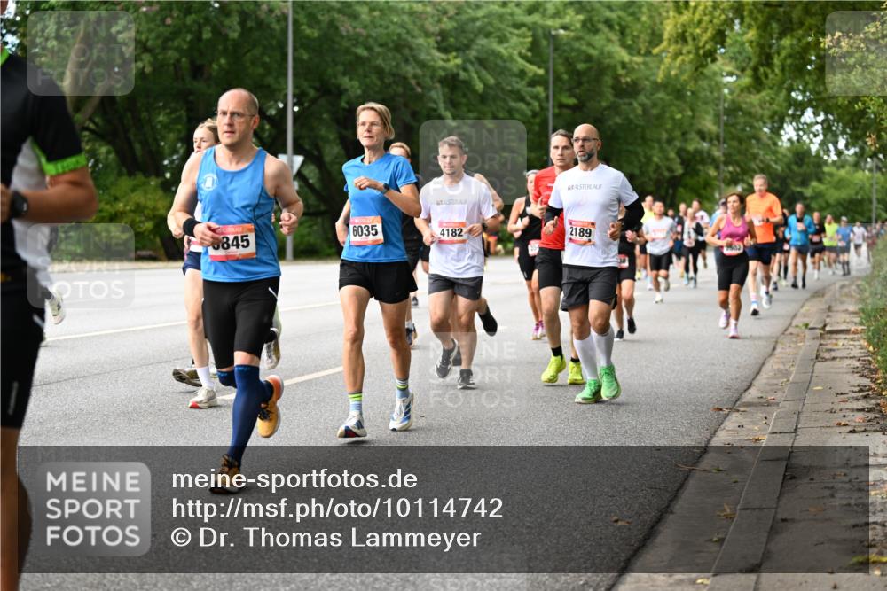 06.09.2026 - CURREX Alsterlauf Dr. Thomas Lammeyer http://msf.ph/oto/10114742 06.09.2026 09:08:29 Laufen 2189, 845, 6035, 4182 meine-sportfotos.de