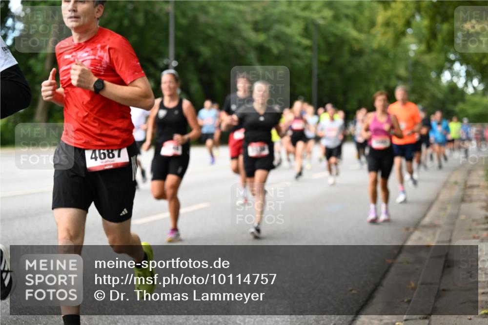 06.09.2026 - CURREX Alsterlauf Dr. Thomas Lammeyer http://msf.ph/oto/10114757 06.09.2026 09:08:31 Laufen 4687 meine-sportfotos.de