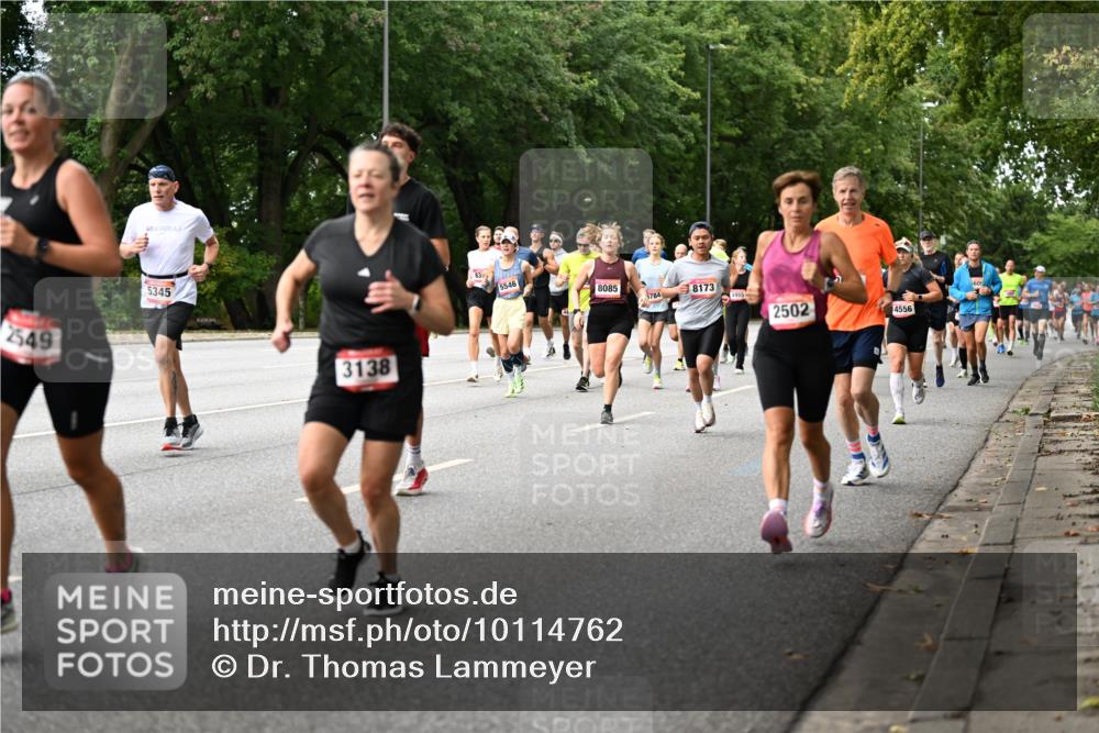 06.09.2026 - CURREX Alsterlauf Dr. Thomas Lammeyer http://msf.ph/oto/10114762 06.09.2026 09:08:32 Laufen 2549, 5345, 3138, 5546, 8085, 8173, 5784, 4955, 2502, 4556 meine-sportfotos.de