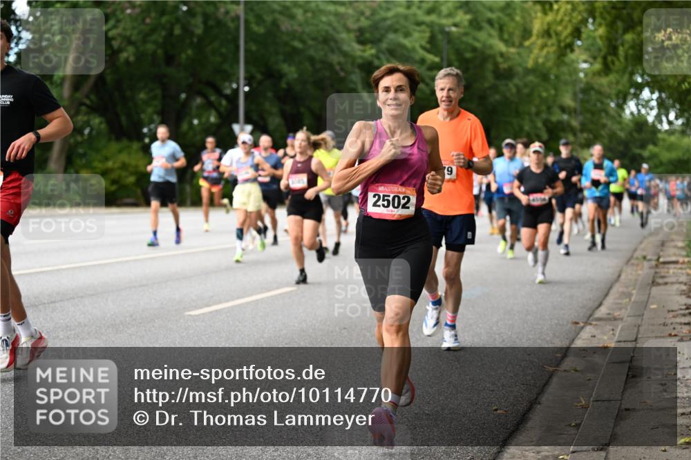 06.09.2026 - CURREX Alsterlauf Dr. Thomas Lammeyer http://msf.ph/oto/10114770 06.09.2026 09:08:33 Laufen 2502, 9 meine-sportfotos.de