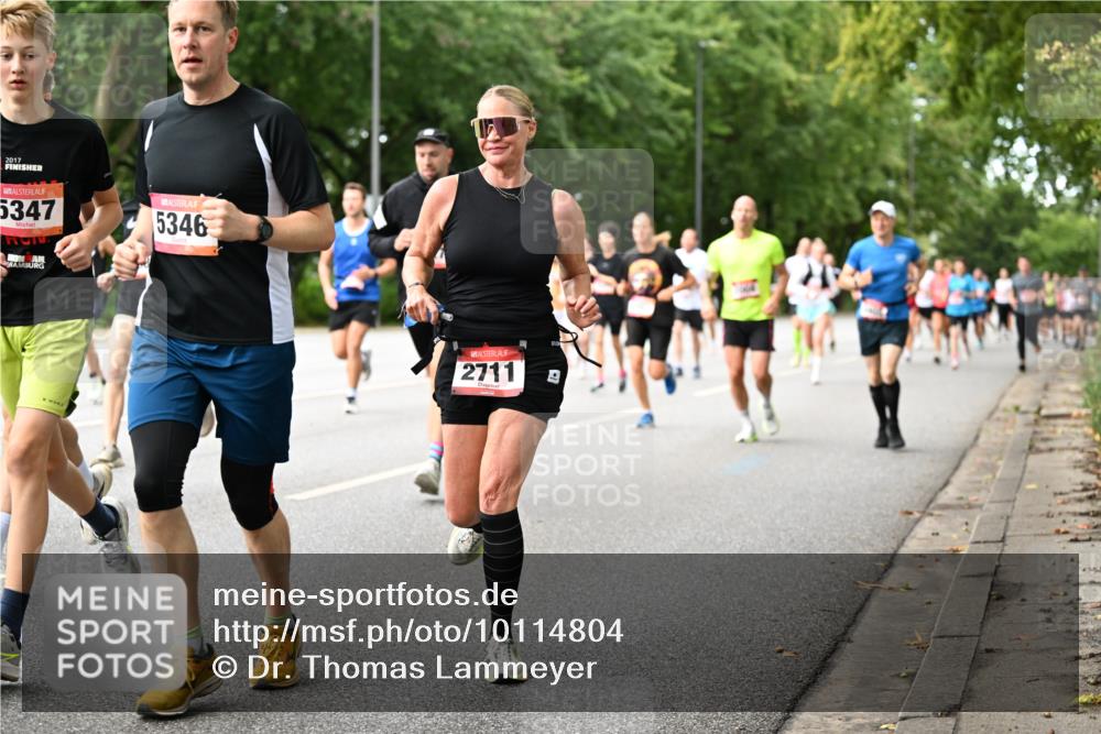 06.09.2026 - CURREX Alsterlauf Dr. Thomas Lammeyer http://msf.ph/oto/10114804 06.09.2026 09:08:40 Laufen 2017, 5347, 5346, 2711, 4 meine-sportfotos.de