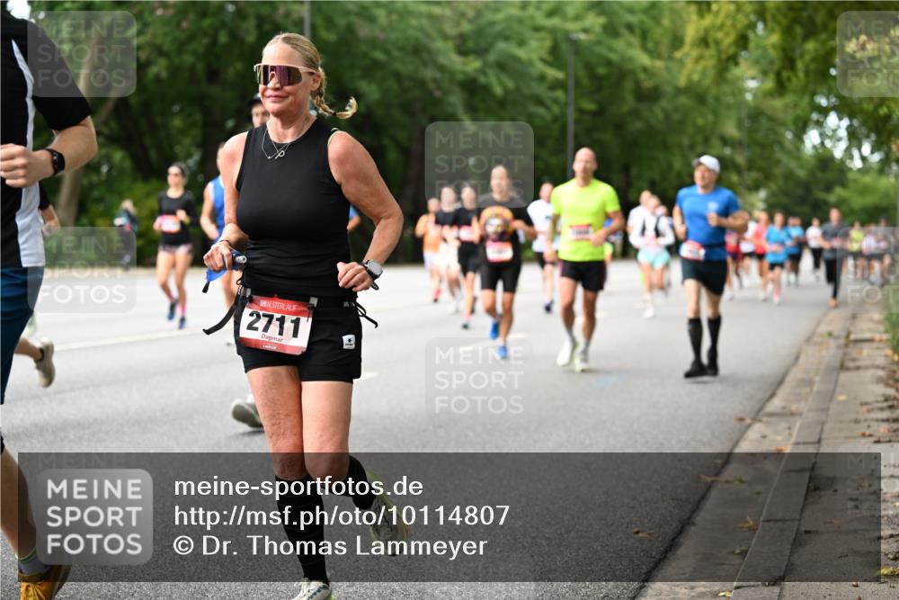 06.09.2026 - CURREX Alsterlauf Dr. Thomas Lammeyer http://msf.ph/oto/10114807 06.09.2026 09:08:40 Laufen 2711 meine-sportfotos.de