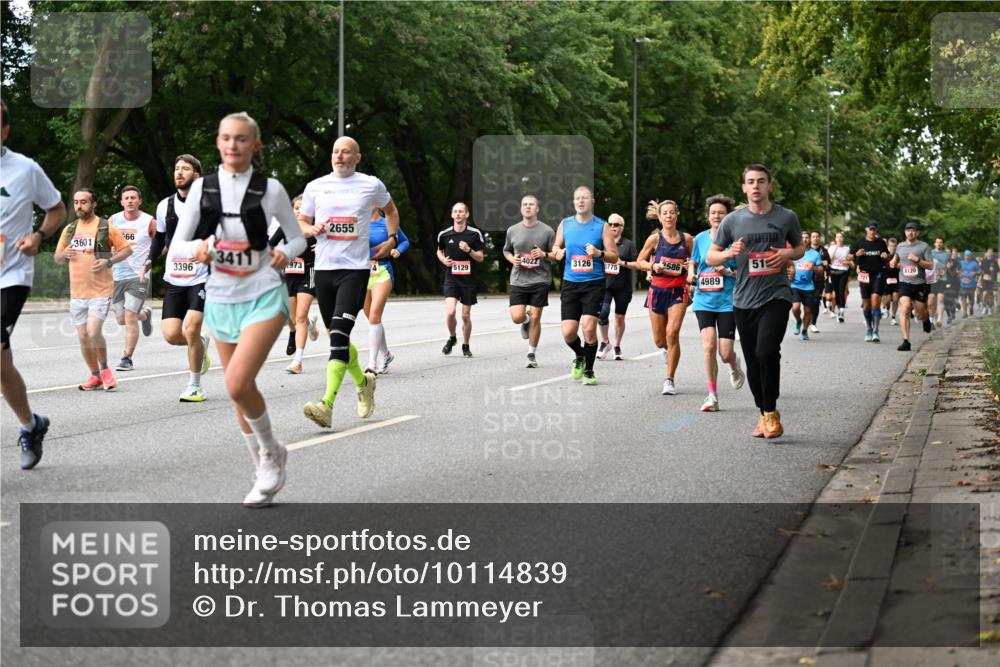 06.09.2026 - CURREX Alsterlauf Dr. Thomas Lammeyer http://msf.ph/oto/10114839 06.09.2026 09:08:45 Laufen 3601, 66, 3396, 973, 2655, 4022, 3126, 5775, 3686, 51, 6329, 5129, 4989, 8120 meine-sportfotos.de
