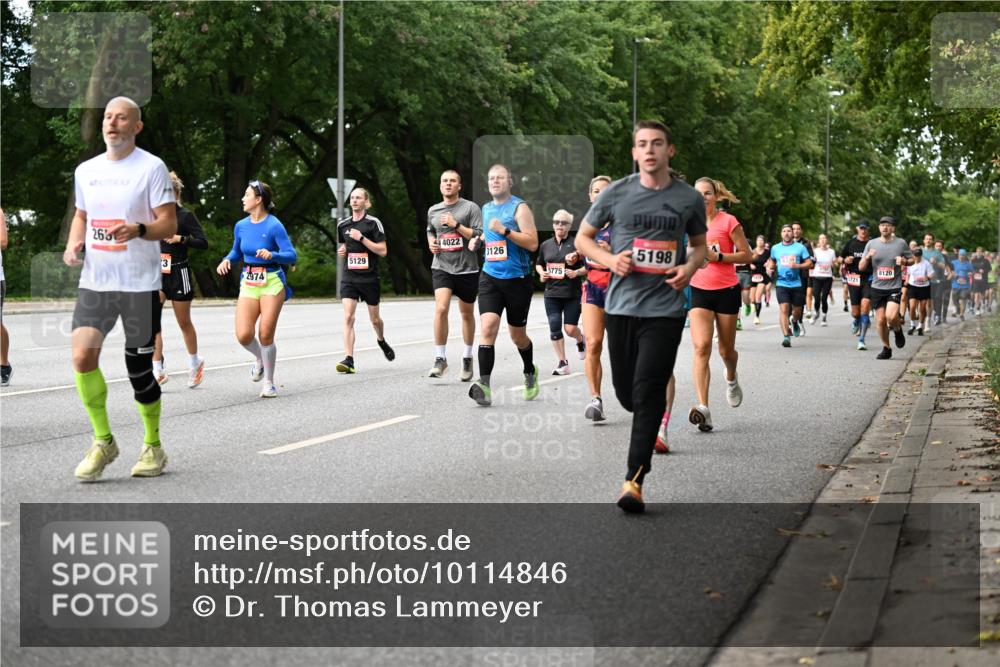 06.09.2026 - CURREX Alsterlauf Dr. Thomas Lammeyer http://msf.ph/oto/10114846 06.09.2026 09:08:46 Laufen 265, 4022, 3126, 5129, 3, 5775, 2974, 5198, 8120 meine-sportfotos.de