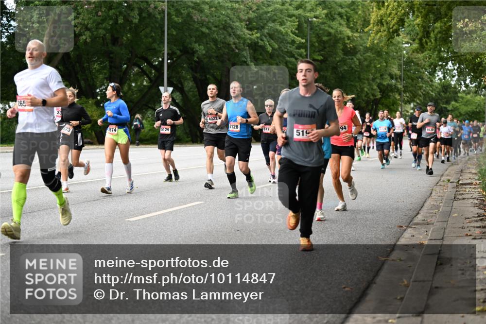 06.09.2026 - CURREX Alsterlauf Dr. Thomas Lammeyer http://msf.ph/oto/10114847 06.09.2026 09:08:46 Laufen 265, 4022, 2974, 5129, 3126, 577, 94, 6, 519, 6329, 8120 meine-sportfotos.de