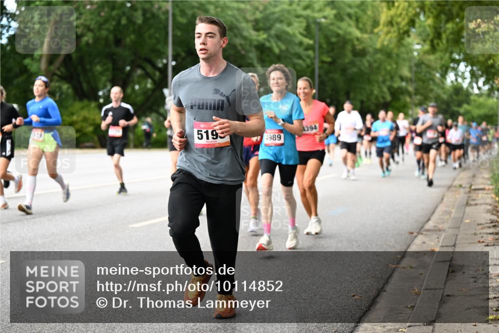 06.09.2026 - CURREX Alsterlauf Dr. Thomas Lammeyer http://msf.ph/oto/10114852 06.09.2026 09:08:47 Laufen 519, 4394, 4989 meine-sportfotos.de