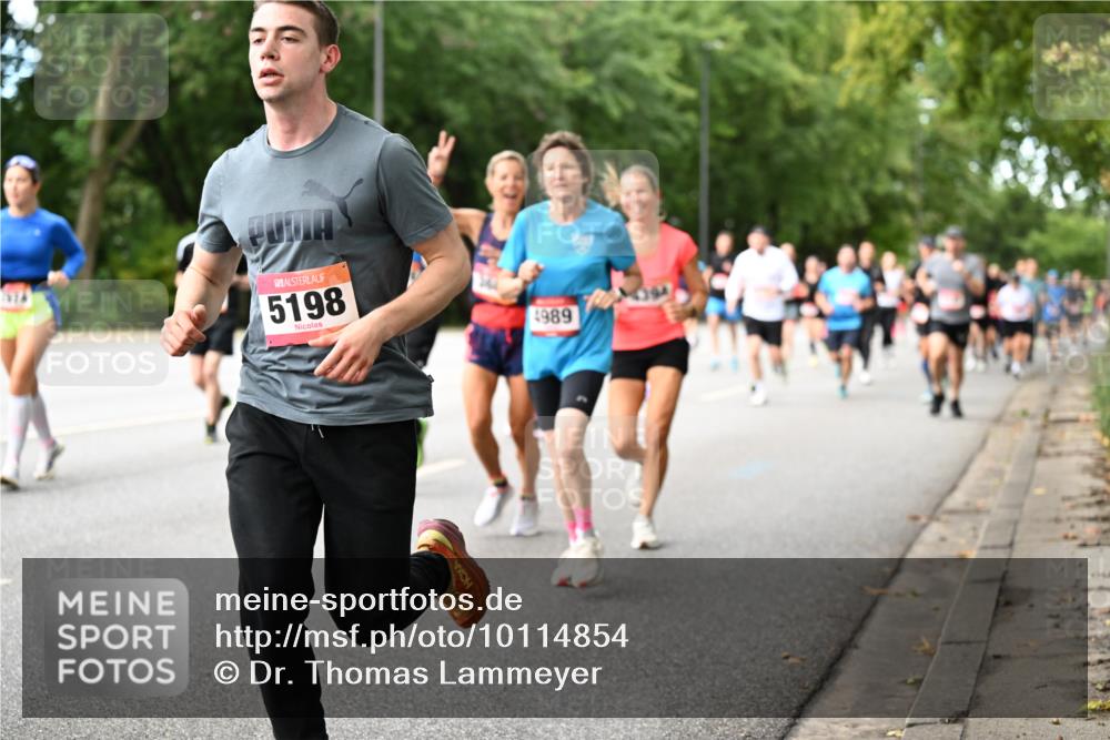 06.09.2026 - CURREX Alsterlauf Dr. Thomas Lammeyer http://msf.ph/oto/10114854 06.09.2026 09:08:47 Laufen 5198, 4989 meine-sportfotos.de