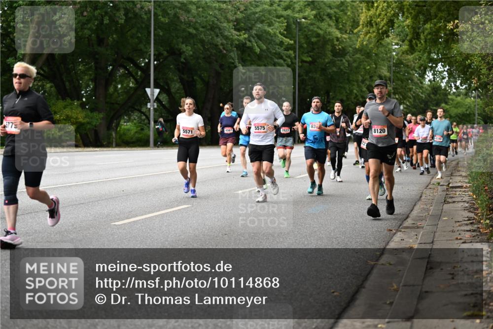 06.09.2026 - CURREX Alsterlauf Dr. Thomas Lammeyer http://msf.ph/oto/10114868 06.09.2026 09:08:50 Laufen 63, 5575, 8120, 2823, 4240, 5779, 5571 meine-sportfotos.de