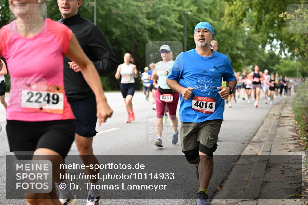 06.09.2026 - CURREX Alsterlauf Dr. Thomas Lammeyer http://msf.ph/oto/10114933 06.09.2026 09:08:59 Laufen 2249, 2357, 4014 meine-sportfotos.de