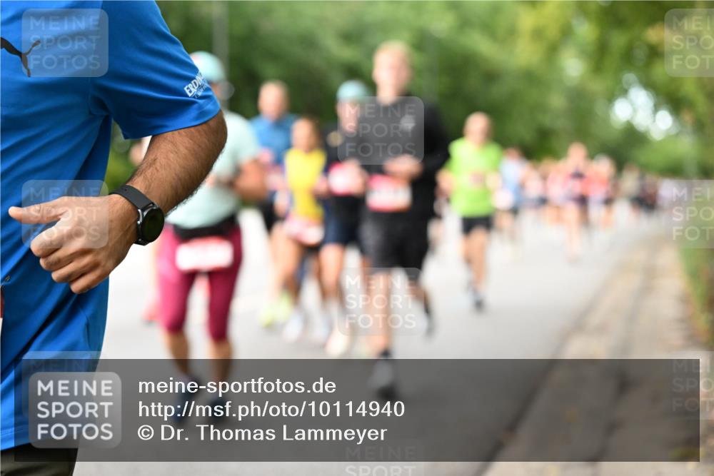06.09.2026 - CURREX Alsterlauf Dr. Thomas Lammeyer http://msf.ph/oto/10114940 06.09.2026 09:09:00 Laufen  meine-sportfotos.de