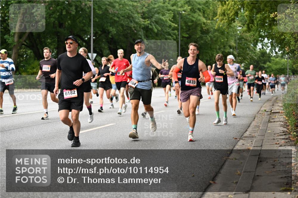 06.09.2026 - CURREX Alsterlauf Dr. Thomas Lammeyer http://msf.ph/oto/10114954 06.09.2026 09:09:04 Laufen 3488, 4333, 6182, 584, 2372, 4833, 4999, 23 meine-sportfotos.de