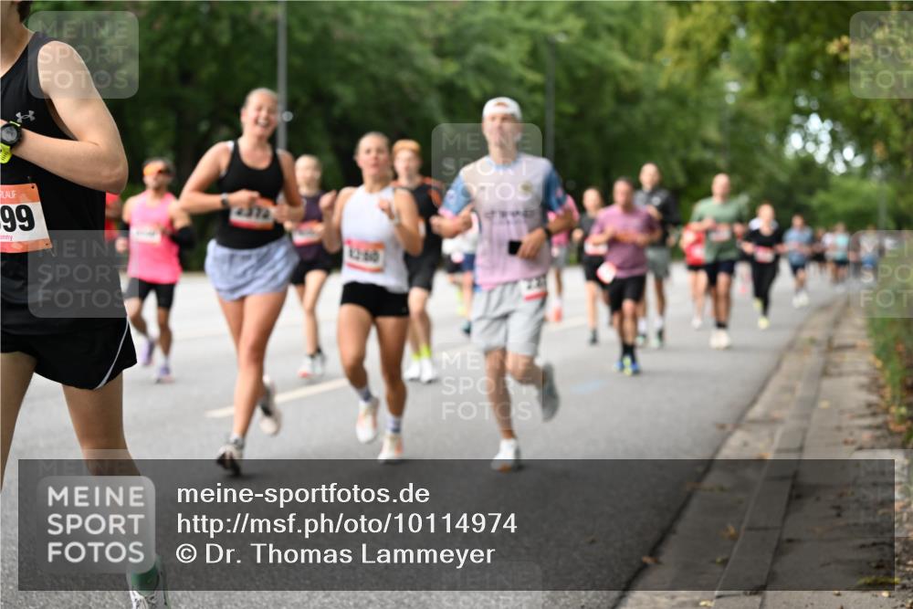 06.09.2026 - CURREX Alsterlauf Dr. Thomas Lammeyer http://msf.ph/oto/10114974 06.09.2026 09:09:07 Laufen 99 meine-sportfotos.de