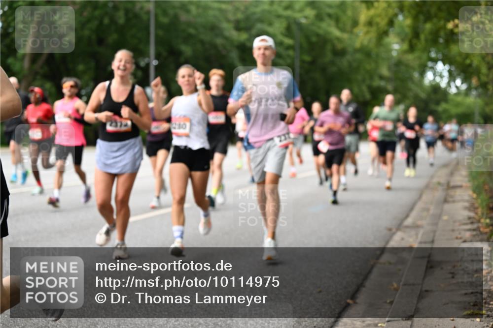 06.09.2026 - CURREX Alsterlauf Dr. Thomas Lammeyer http://msf.ph/oto/10114975 06.09.2026 09:09:07 Laufen 230 meine-sportfotos.de