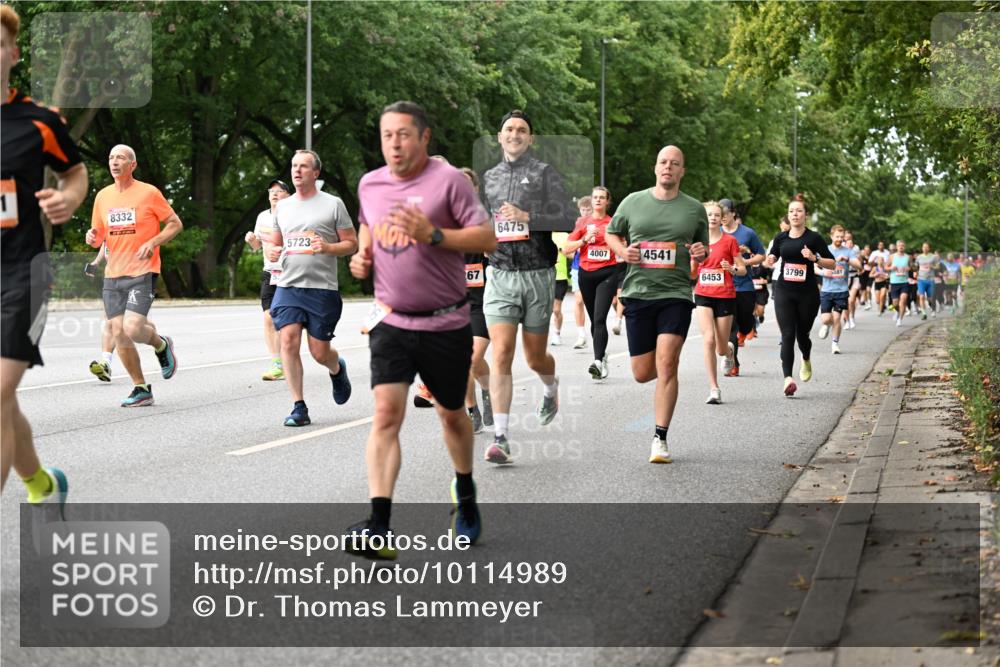 06.09.2026 - CURREX Alsterlauf Dr. Thomas Lammeyer http://msf.ph/oto/10114989 06.09.2026 09:09:09 Laufen 8332, 5723, 67, 6475, 4007, 4541, 3799, 6453 meine-sportfotos.de