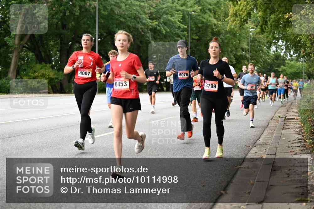 06.09.2026 - CURREX Alsterlauf Dr. Thomas Lammeyer http://msf.ph/oto/10114998 06.09.2026 09:09:12 Laufen 4007, 287, 6453, 6079, 3799, 381 meine-sportfotos.de
