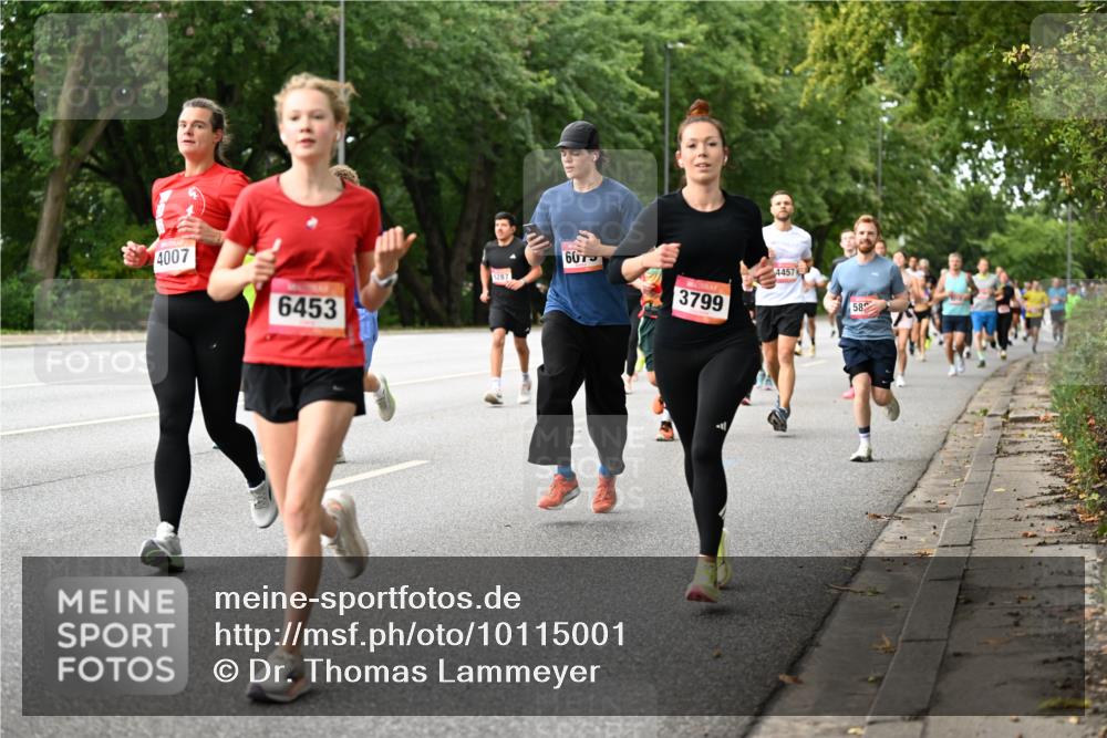 06.09.2026 - CURREX Alsterlauf Dr. Thomas Lammeyer http://msf.ph/oto/10115001 06.09.2026 09:09:12 Laufen 4007, 6453, 287, 607, 3799, 4457, 58 meine-sportfotos.de