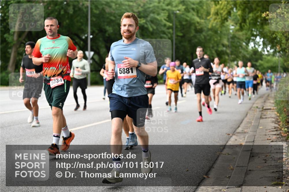 06.09.2026 - CURREX Alsterlauf Dr. Thomas Lammeyer http://msf.ph/oto/10115017 06.09.2026 09:09:15 Laufen 287, 5834, 5881 meine-sportfotos.de