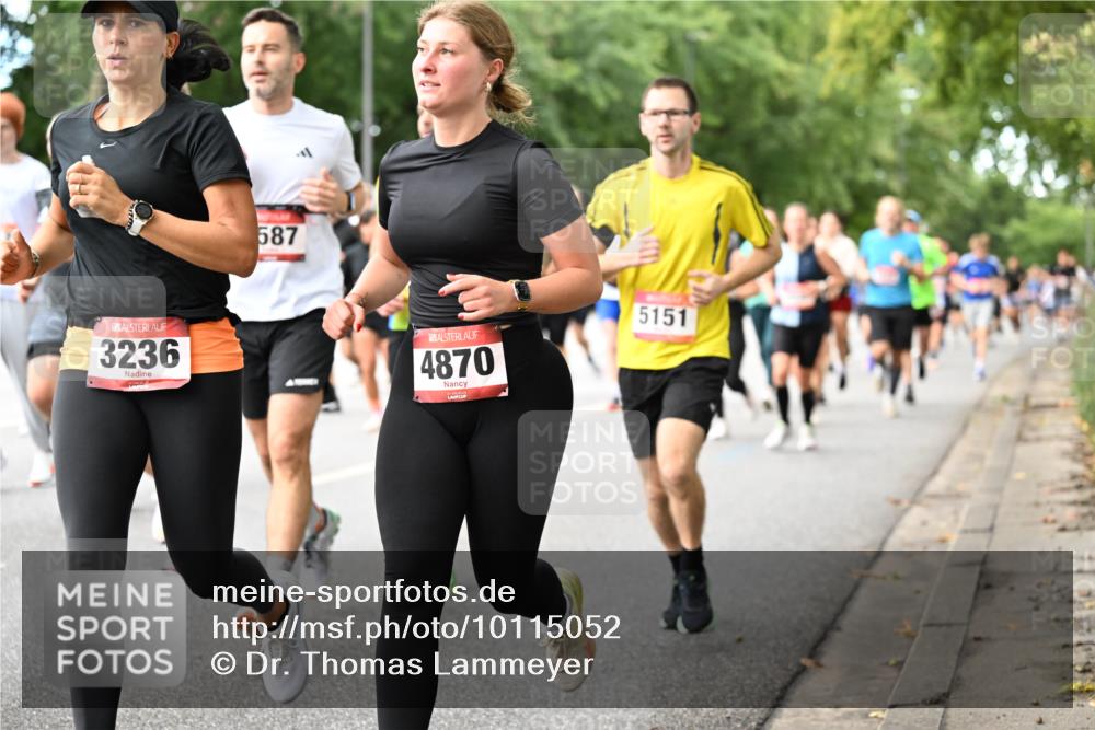 06.09.2026 - CURREX Alsterlauf Dr. Thomas Lammeyer http://msf.ph/oto/10115052 06.09.2026 09:09:24 Laufen 3236, 587, 4870, 5151 meine-sportfotos.de